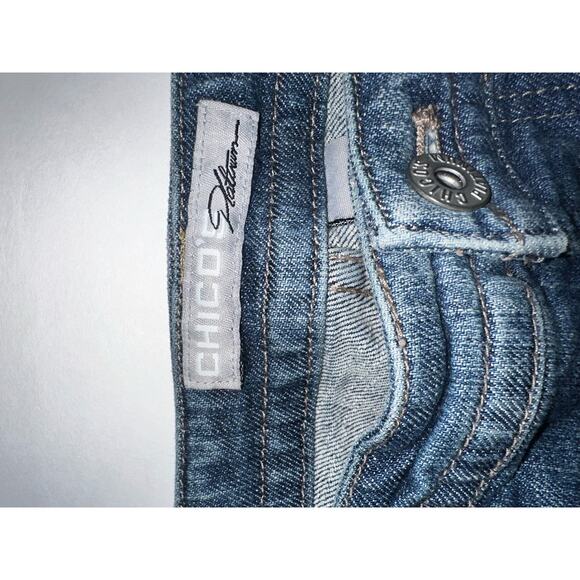 Chicos Platinum Womens Size 0 Bootcut Jeans Stretchy US Size XS 26” Waist - Picture 5 of 7